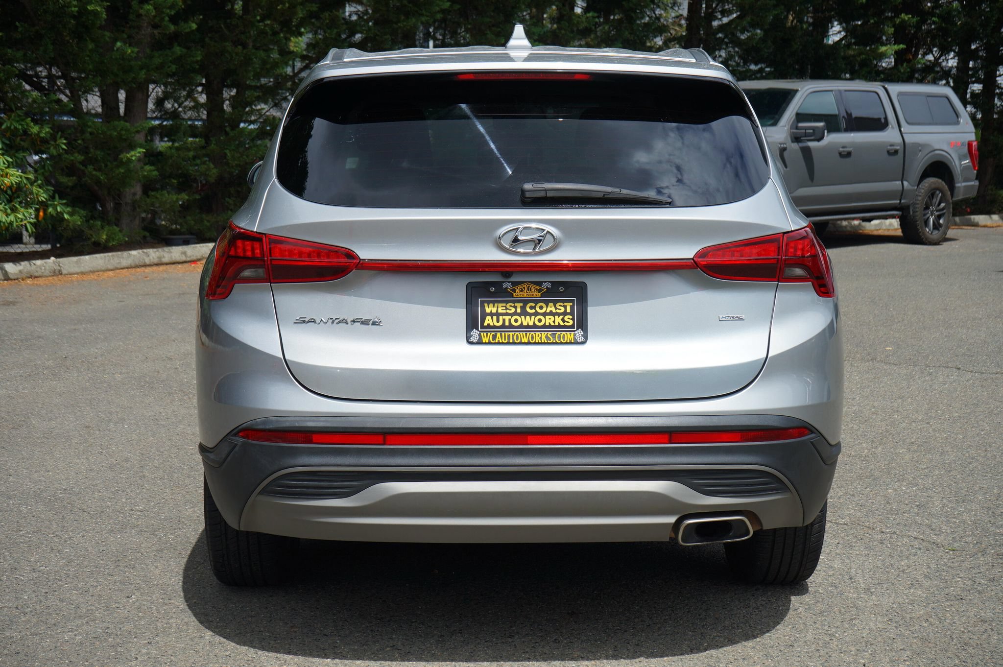 Used 2021 Hyundai Santa Fe SE AWD/4WD image 4