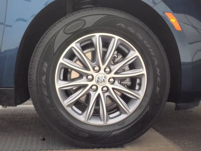 Used 2023 Buick Enclave Essence AWD/4WD image 12