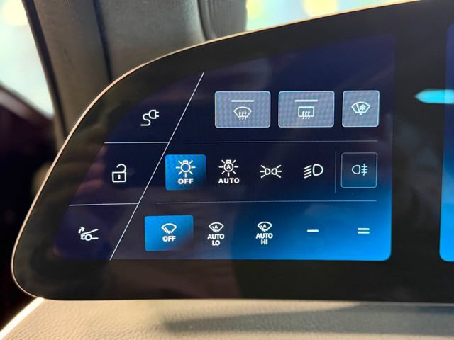 Used 2025 Lucid Air Touring AWD/4WD image 26