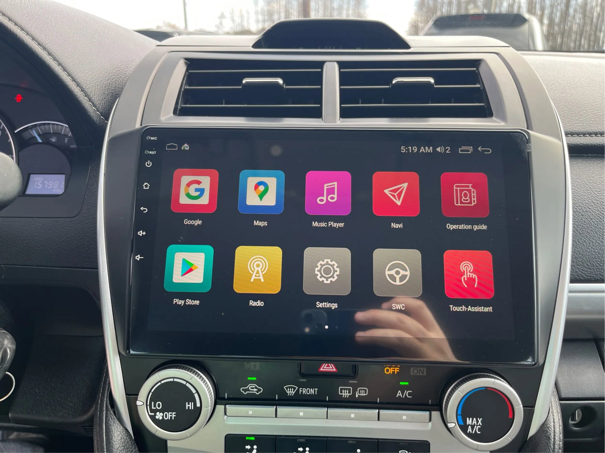 Used 2014 Toyota Camry SE image 28