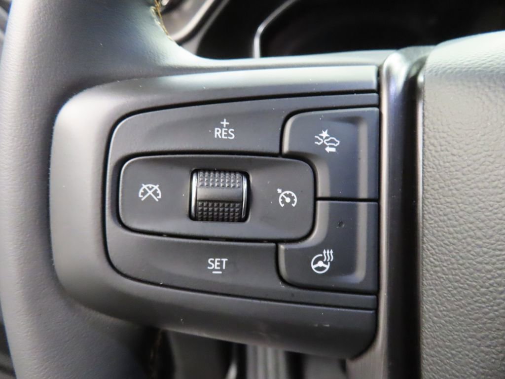 Used 2025 GMC Sierra 2500 AT4 image 48