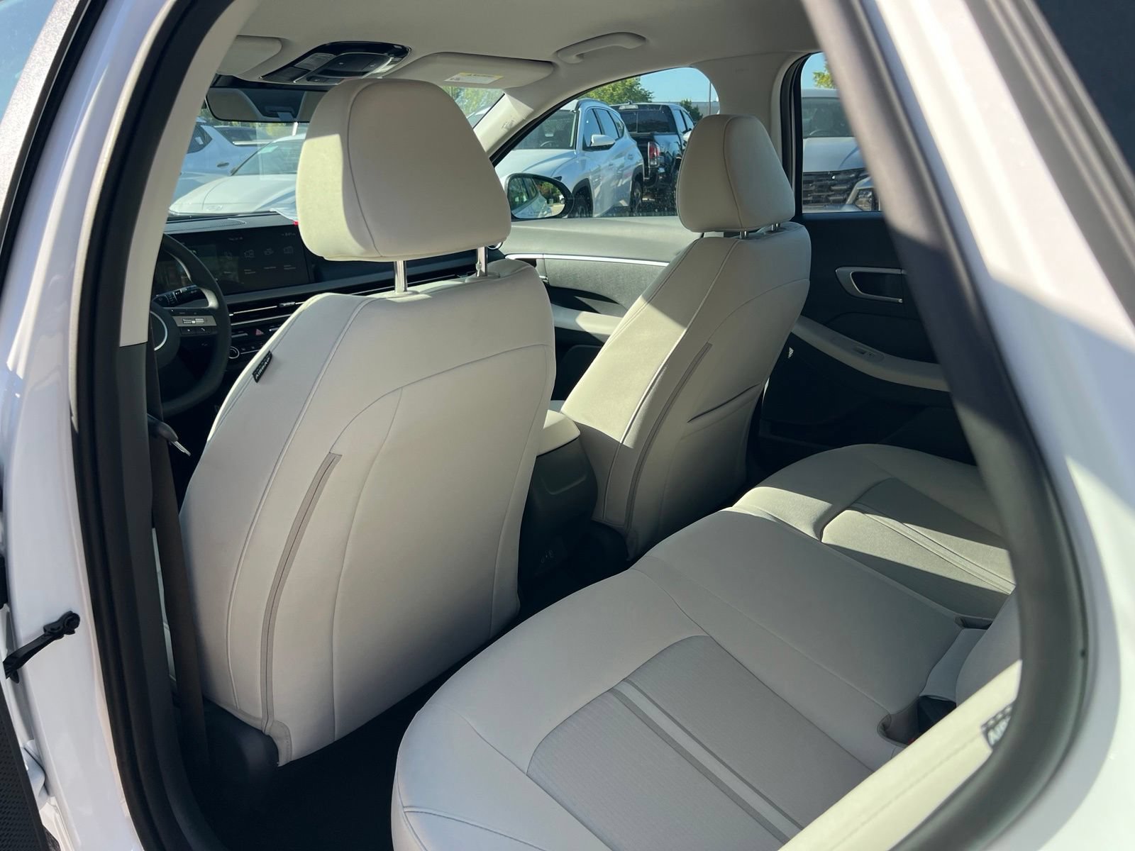New 2026 Hyundai Sonata SE FWD image 15