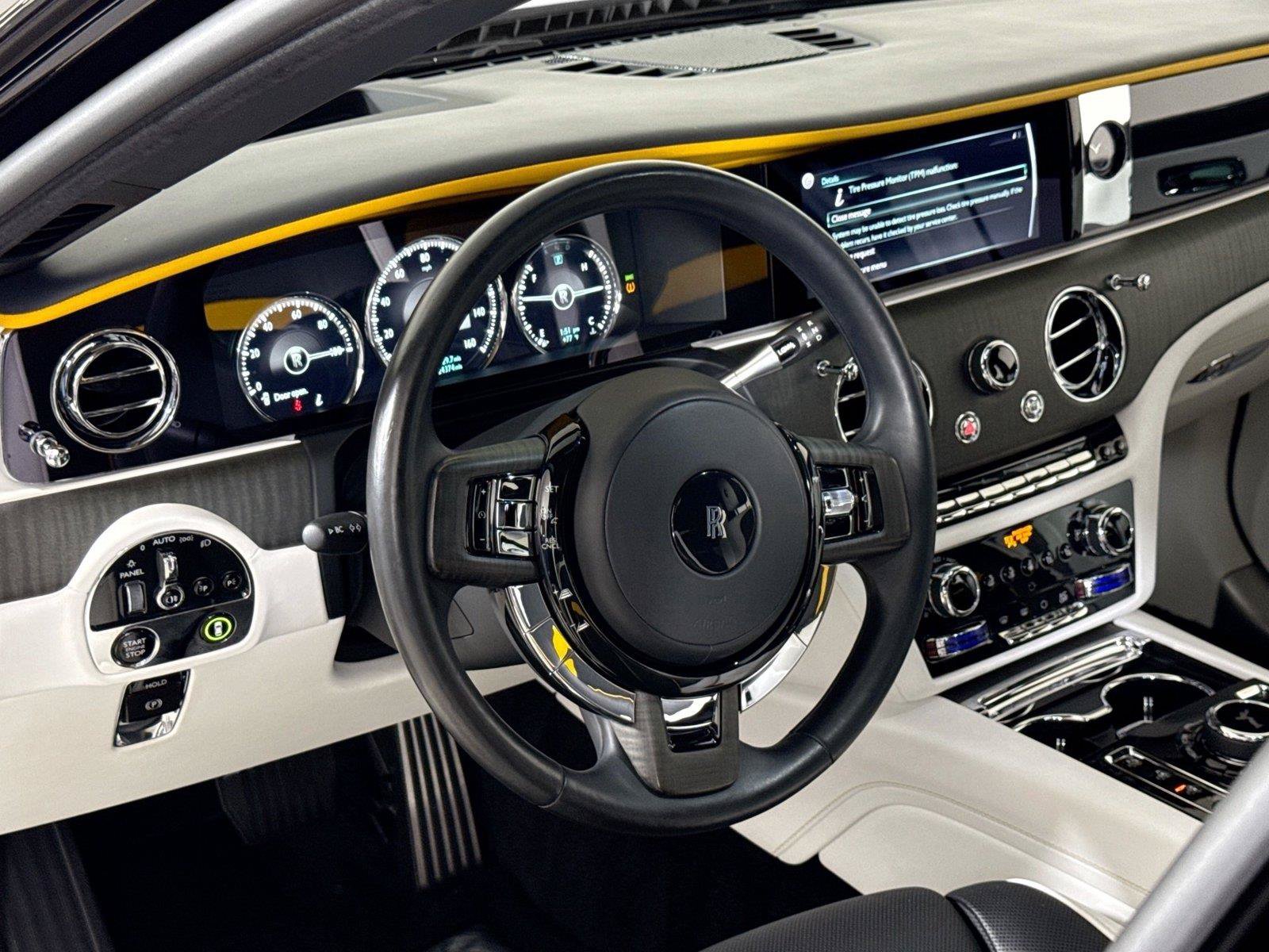 Used 2021 Rolls-Royce Ghost AWD/4WD image 18
