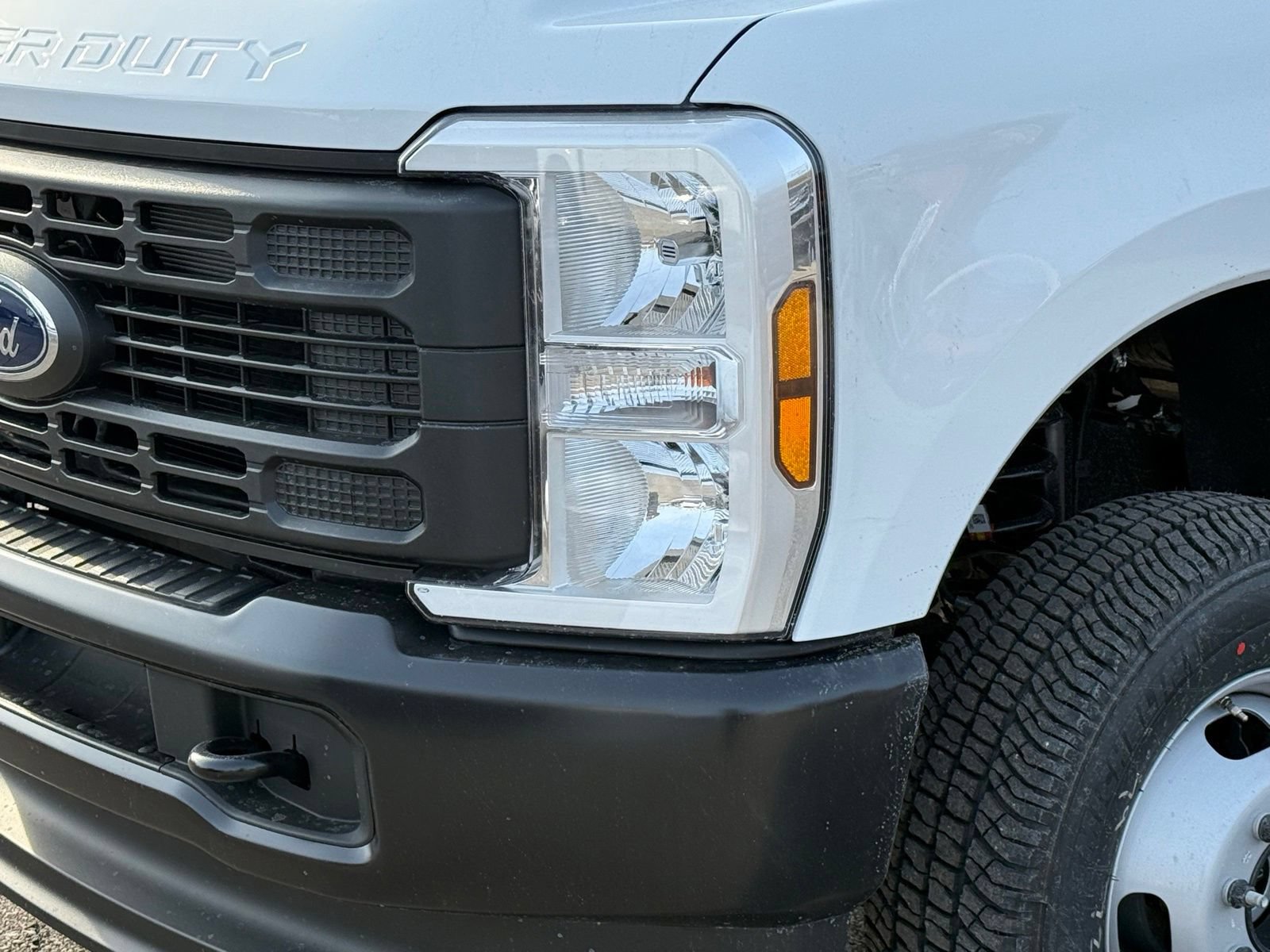 New 2026 Ford F550 4x4 Regular Cab Super Duty image 11