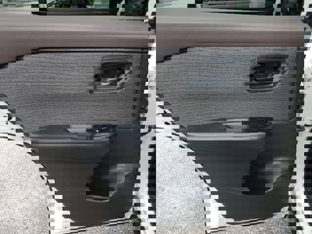 Used 2023 Nissan Rogue S image 19