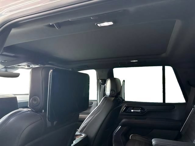 Used 2026 GMC Yukon AT4 Ultimate AWD/4WD image 5