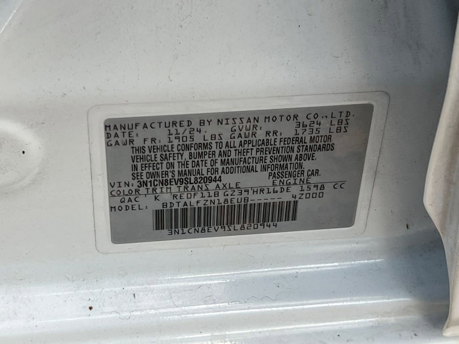 Used 2025 Nissan Versa SV FWD image 24