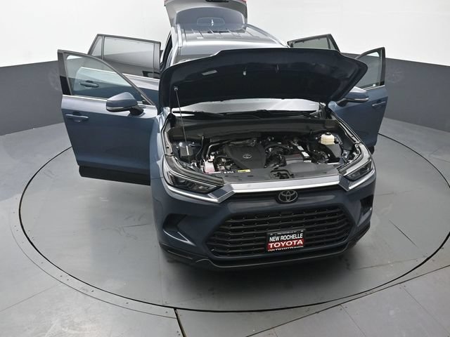 Certified 2024 Toyota Grand Highlander AWD image 58