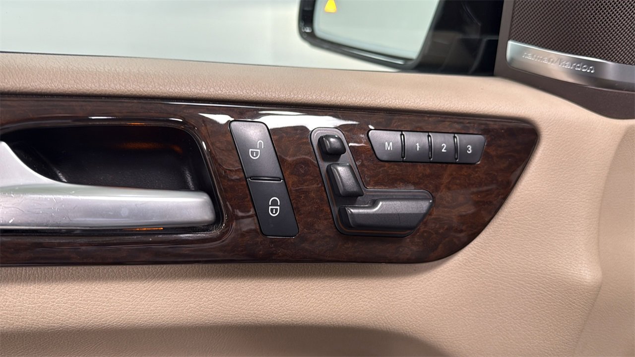 Used 2014 Mercedes-Benz GL 450 4MATIC image 14