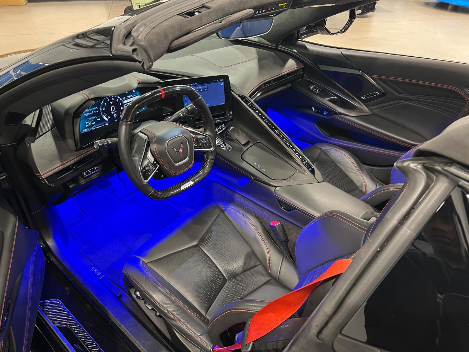 Used 2024 Chevrolet Corvette Z06 w/ Stealth Interior Trim Package image 17