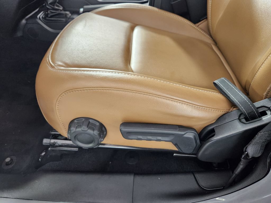 Used 2020 Jeep Wrangler Unlimited Rubicon AWD/4WD image 13