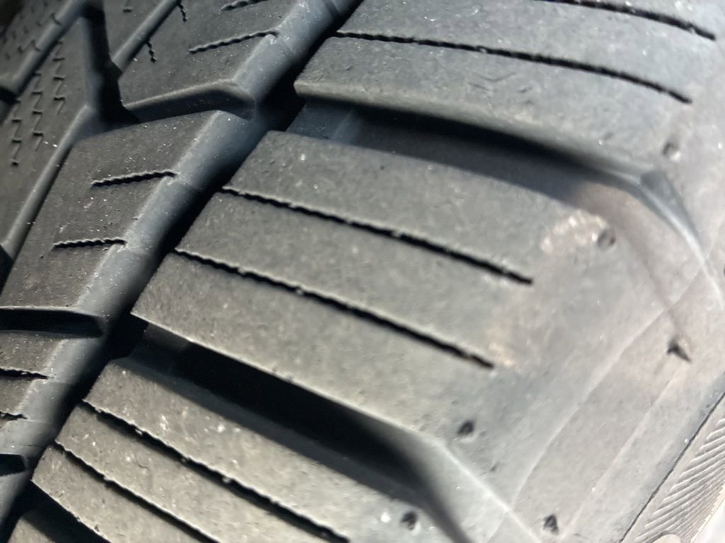 Used 2020 Nissan Pathfinder Platinum image 5