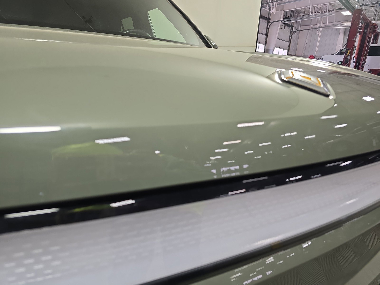 Used 2022 Rivian R1S Launch Edition image 35
