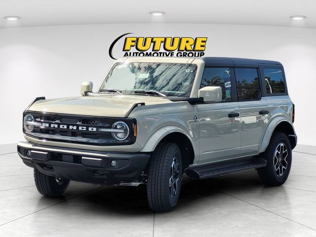 New 2026 Ford Bronco Outer Banks image 2