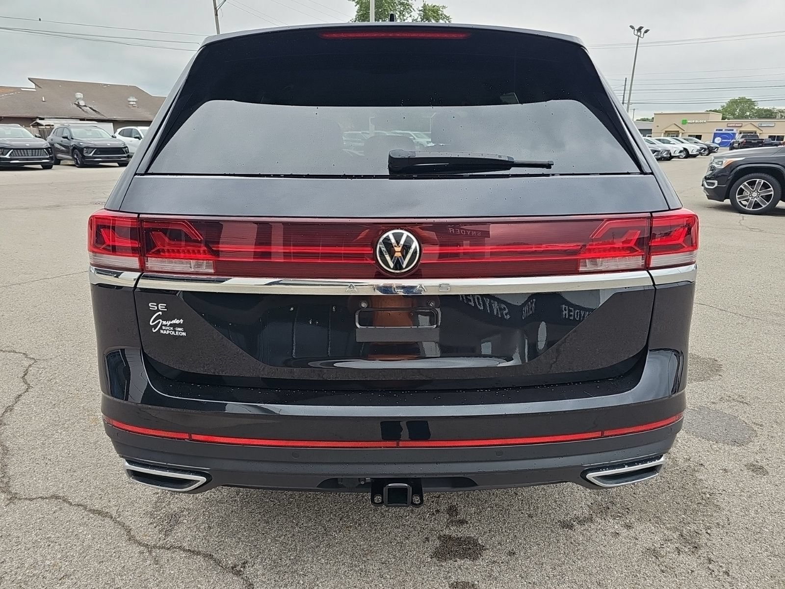 Used 2024 Volkswagen Atlas SE FWD image 6