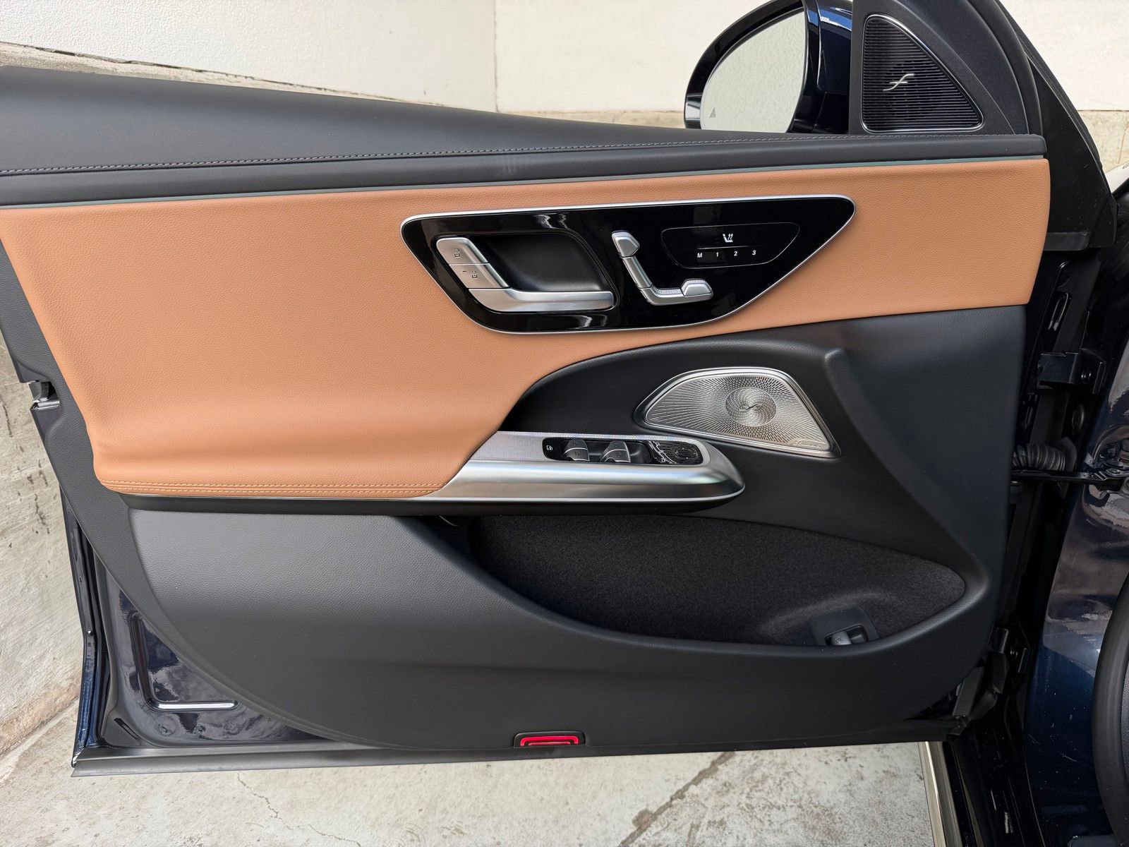New 2026 Mercedes-Benz E 450 4MATIC Sedan image 18