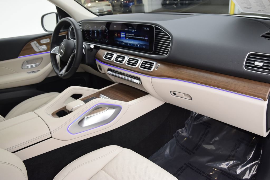 Used 2025 Mercedes-Benz GLE 450e 4MATIC image 15