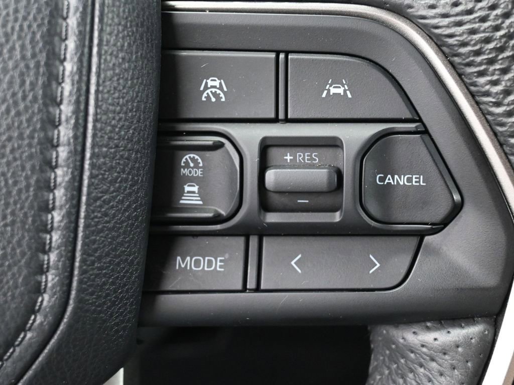 Certified 2024 Toyota Tacoma TRD Off-Road w/ TRD Off Road Premium Package AWD/4WD image 19
