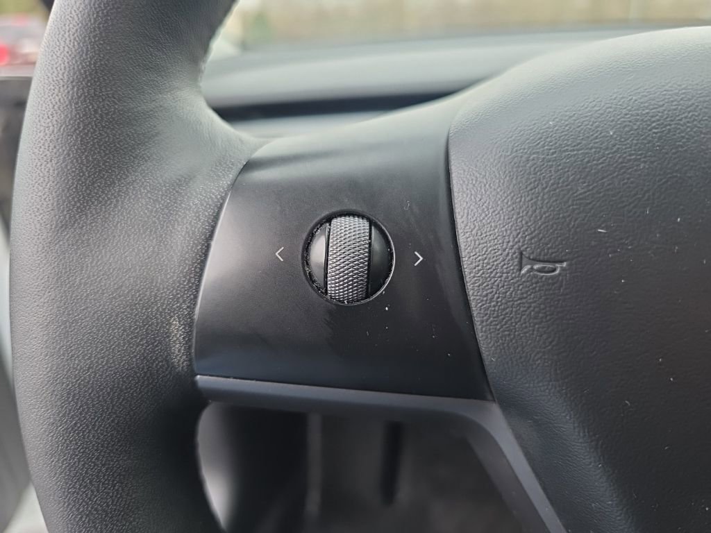 Used 2021 Tesla Model 3 Long Range image 18