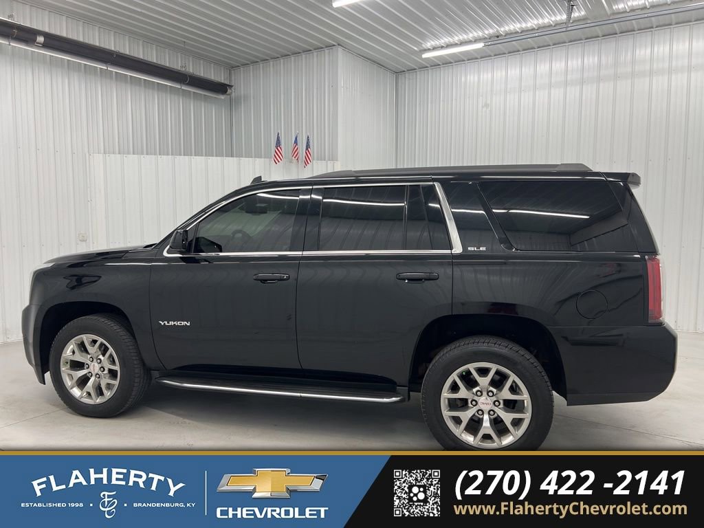 Used 2017 GMC Yukon SLE w/ SLE Value Package image 5