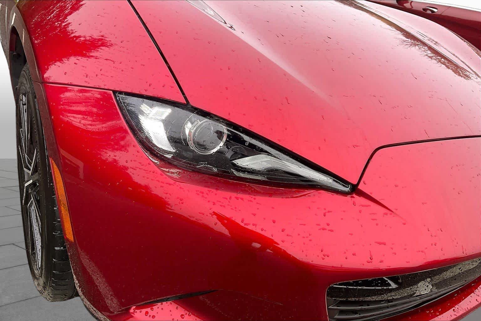 Used 2024 MAZDA MX-5 Miata RF Grand Touring RWD image 23