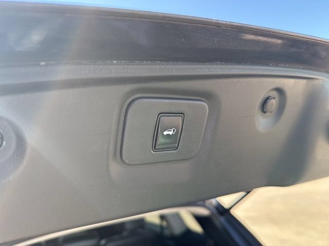Used 2013 Nissan Pathfinder SL w/ Trailer Tow Pkg FWD image 16
