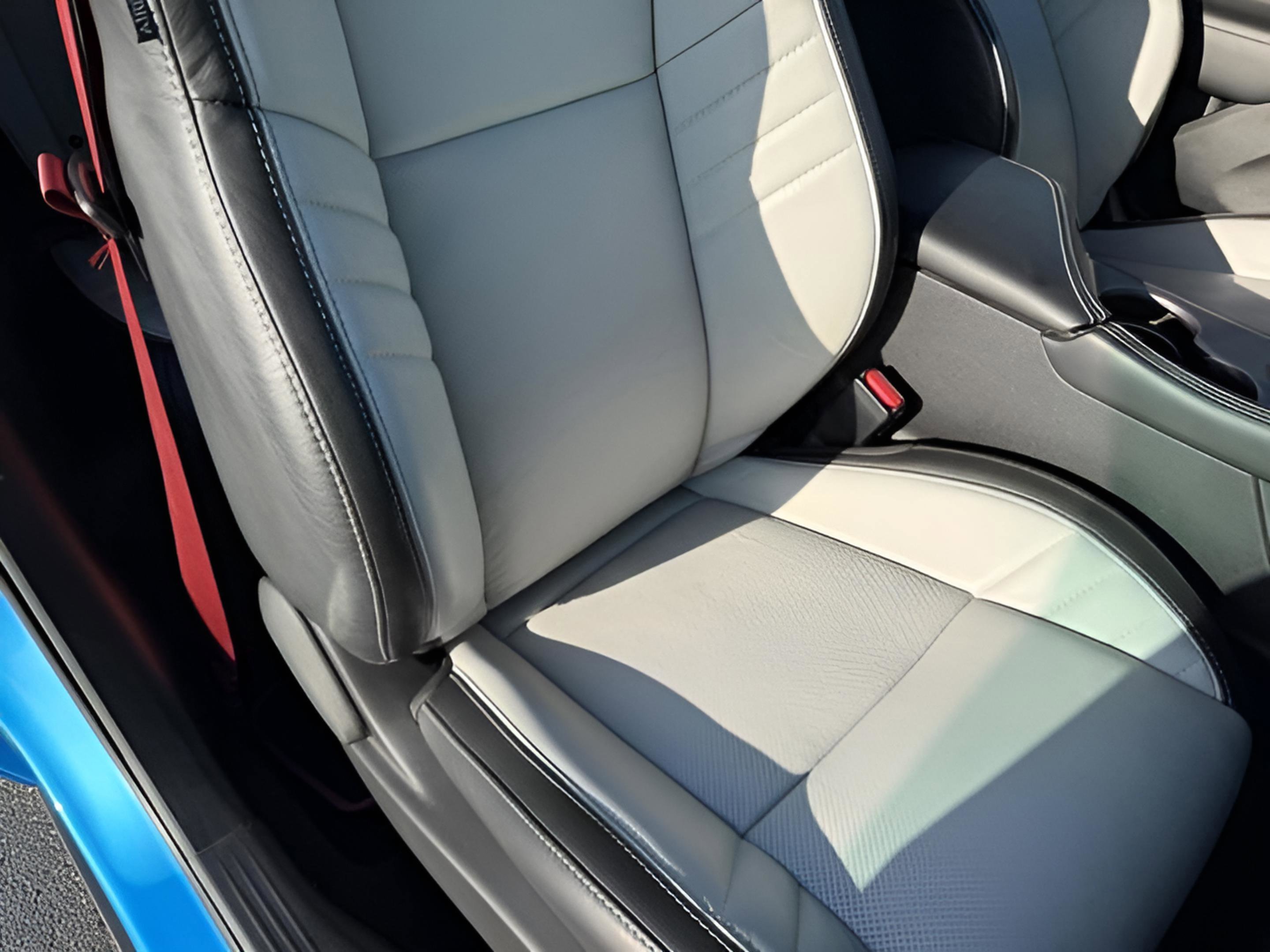 Used 2023 Dodge Challenger SRT Hellcat RWD image 12