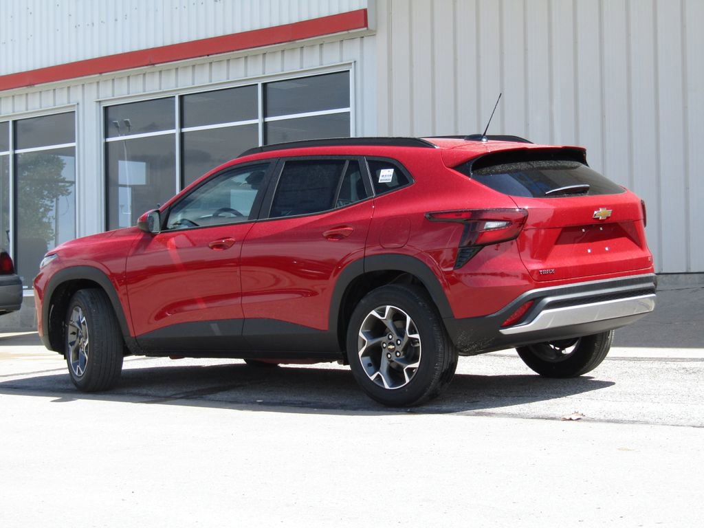 New 2026 Chevrolet Trax LT FWD image 10