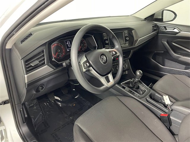 Used 2019 Volkswagen Jetta S image 3