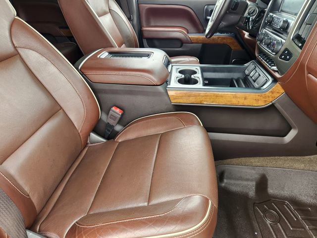 Used 2016 Chevrolet Silverado 2500 High Country w/ Duramax Plus Package AWD/4WD image 3