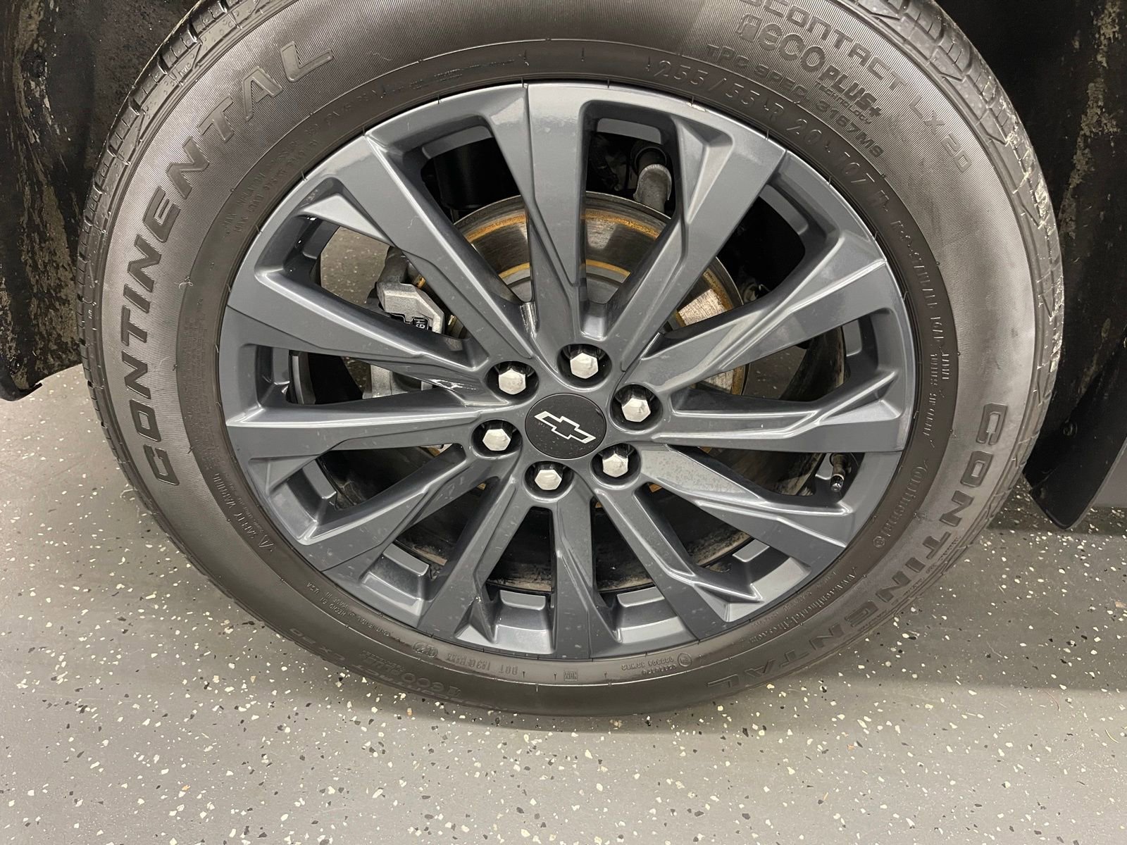 Used 2023 Chevrolet Traverse RS w/ LPO, Floor Liner Package image 19