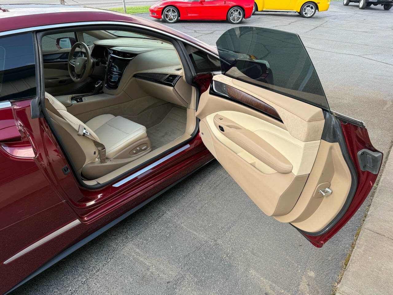 Used 2016 Cadillac ELR image 36