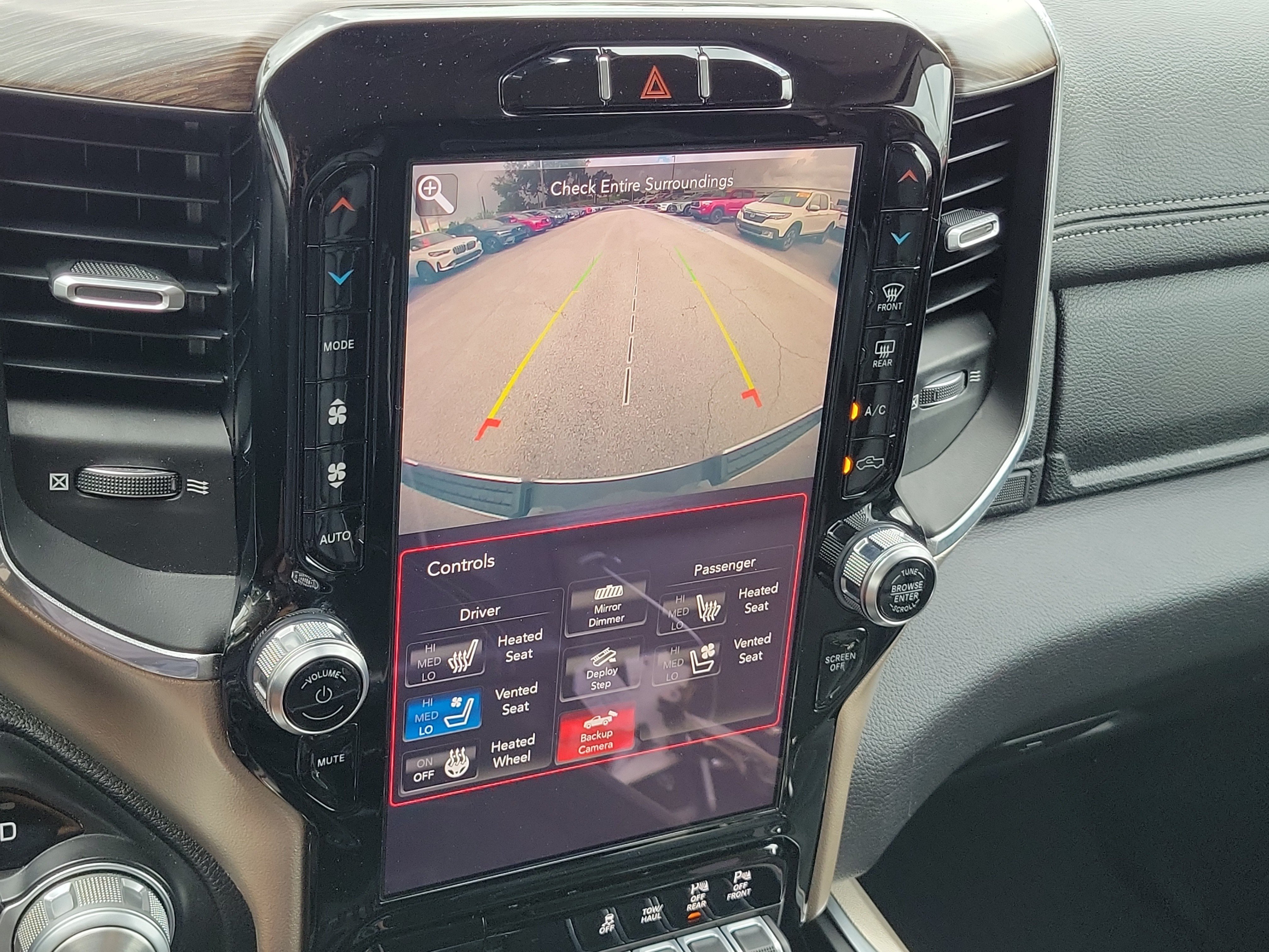 Used 2019 RAM 1500 Laramie RWD image 24