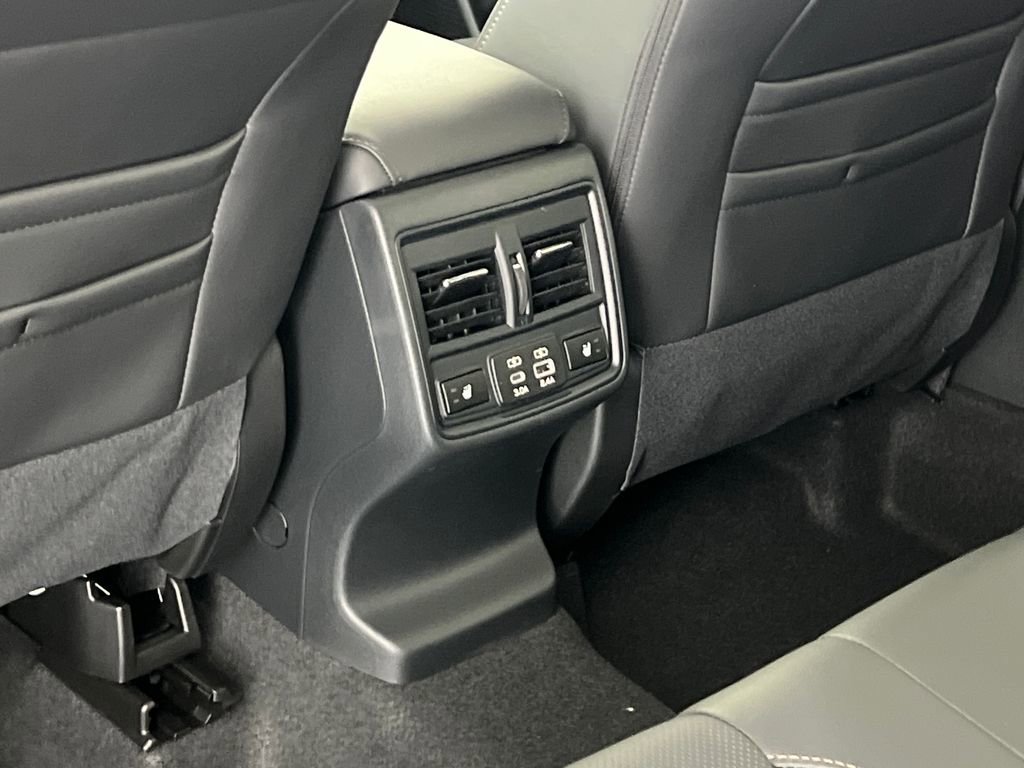 New 2026 Subaru Outback Limited XT AWD/4WD image 39
