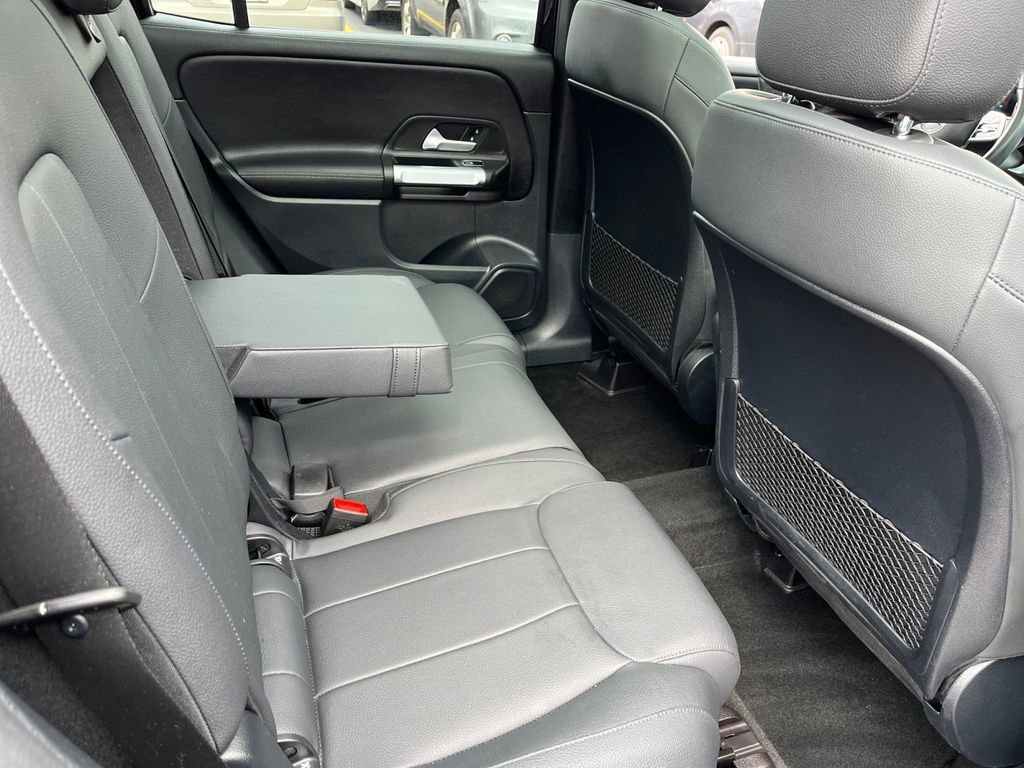 Certified 2023 Mercedes-Benz GLB 250 4MATIC image 19