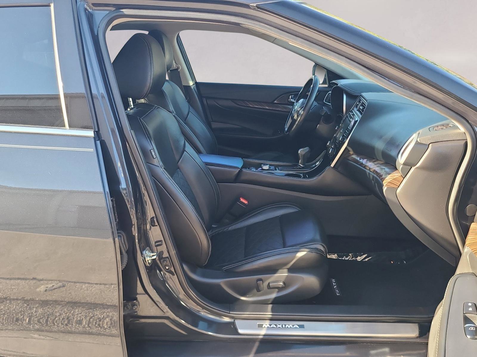 Used 2017 Nissan Maxima Platinum FWD image 23