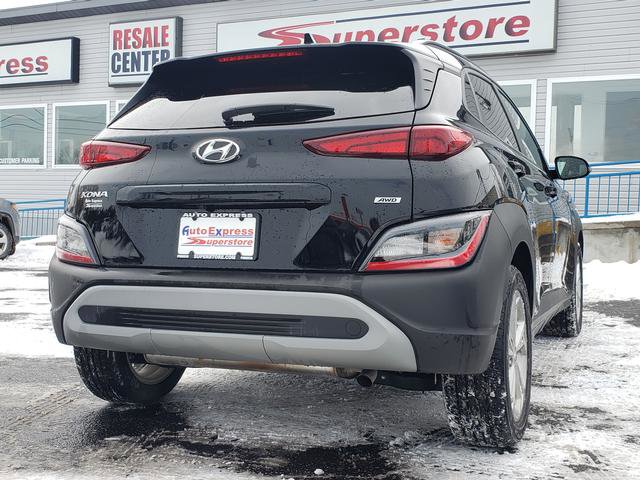 Used 2023 Hyundai Kona SEL w/ Cargo Package image 3