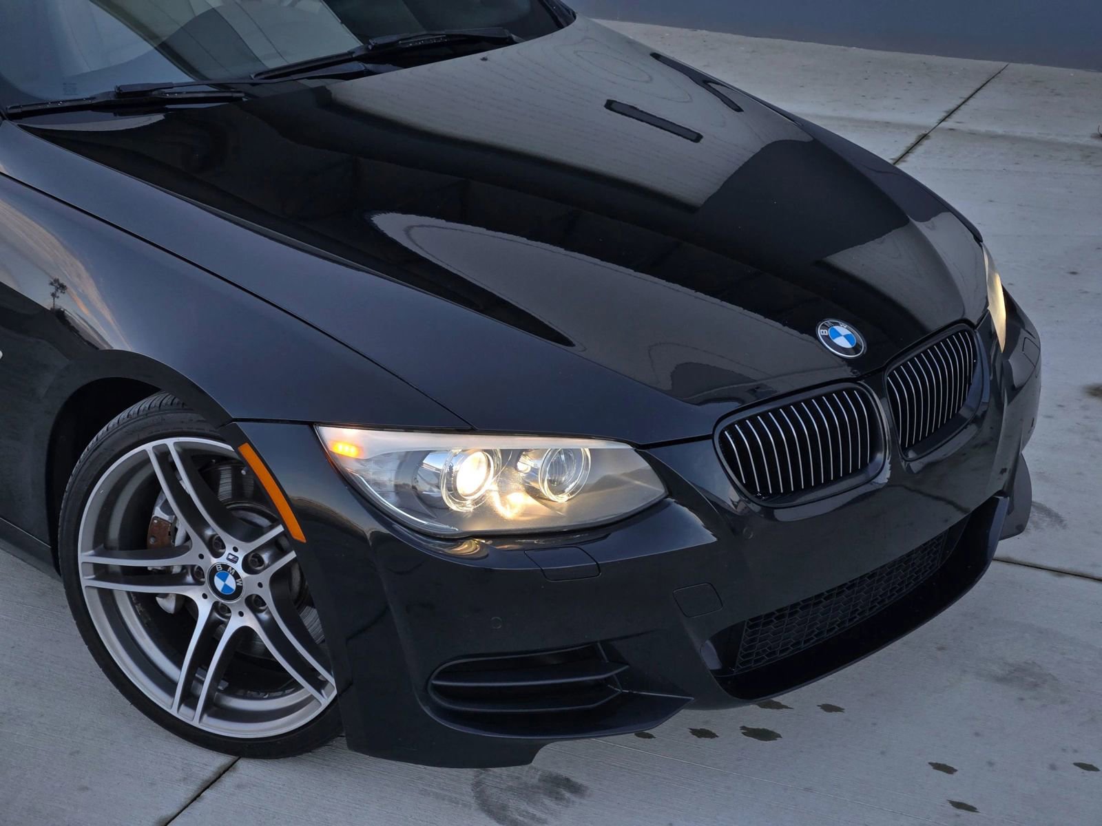 Used 2012 BMW 335is Coupe image 40
