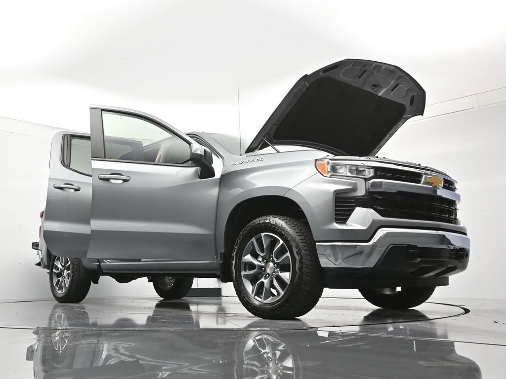 Certified 2026 Chevrolet Silverado 1500 LT w/ Convenience Package II AWD/4WD image 49