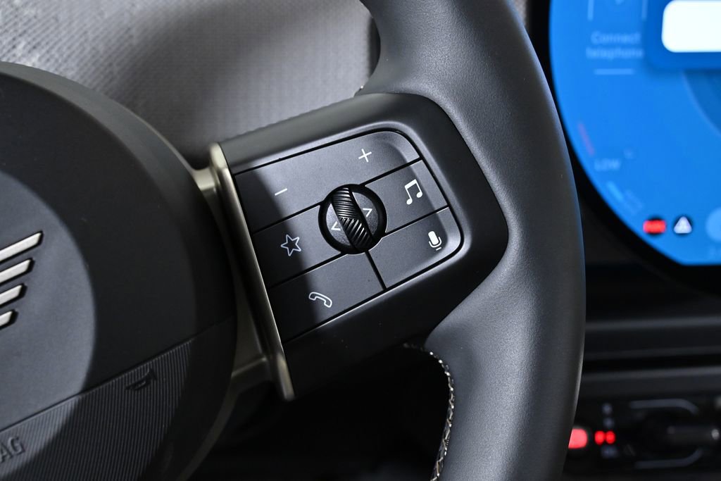 Certified 2025 MINI Cooper S image 15