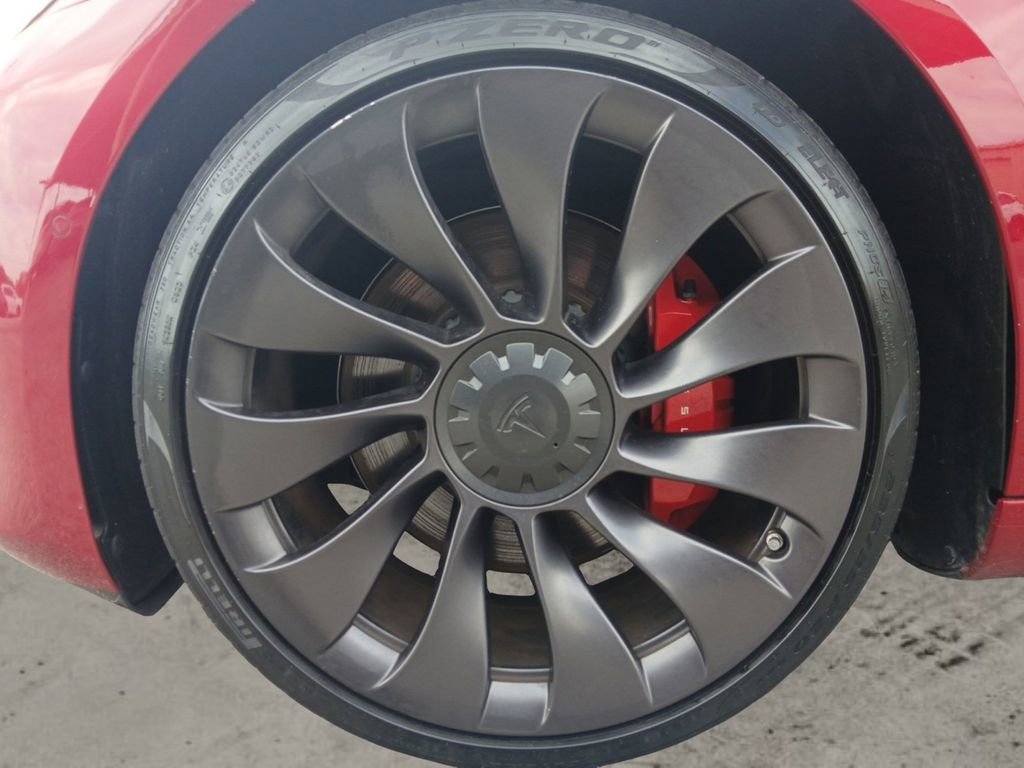 Used 2021 Tesla Model 3 Performance image 14