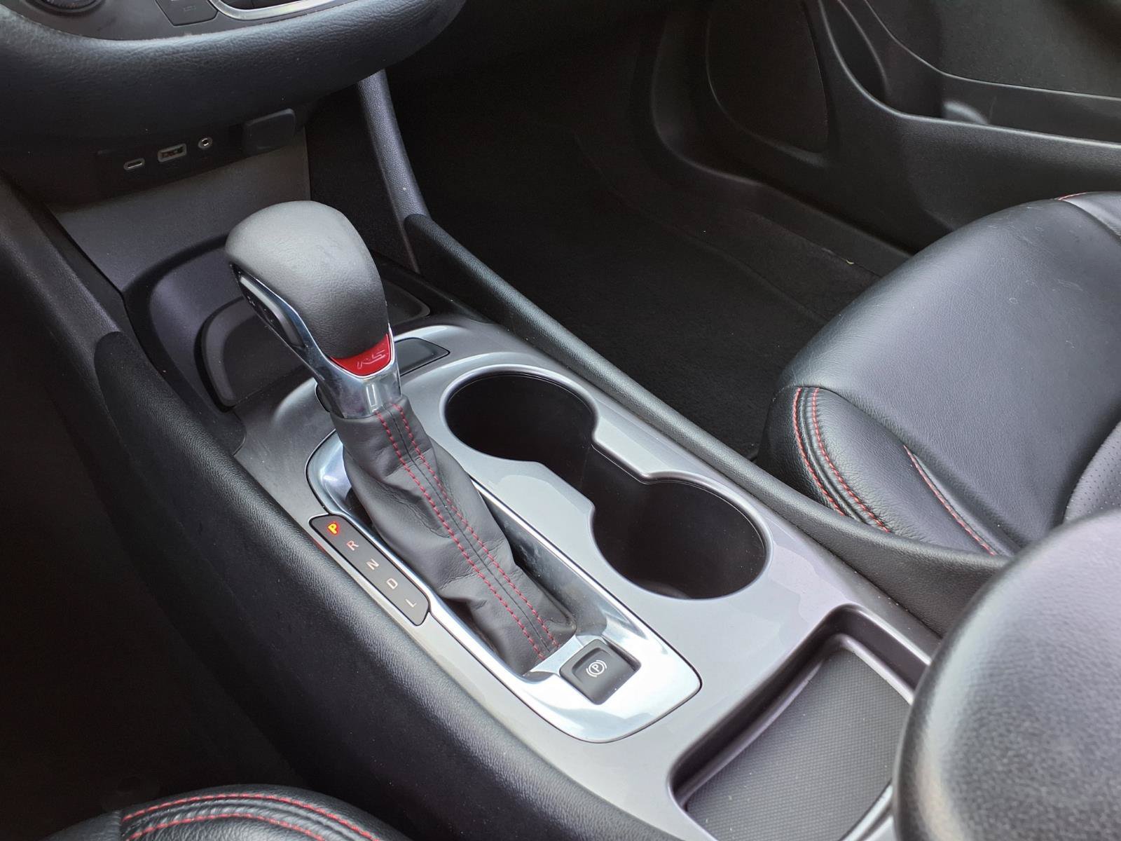 Used 2022 Chevrolet Malibu RS FWD image 25