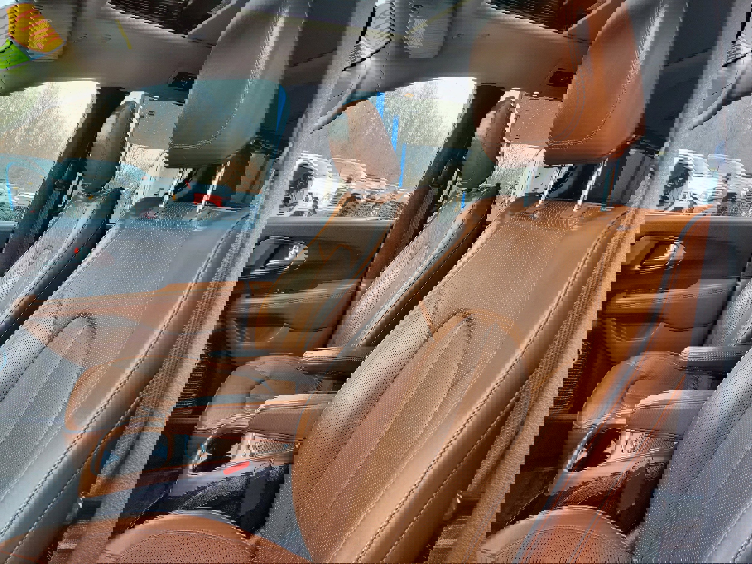 Used 2019 Chrysler Pacifica Limited w/ Tire & Wheel Group image 13