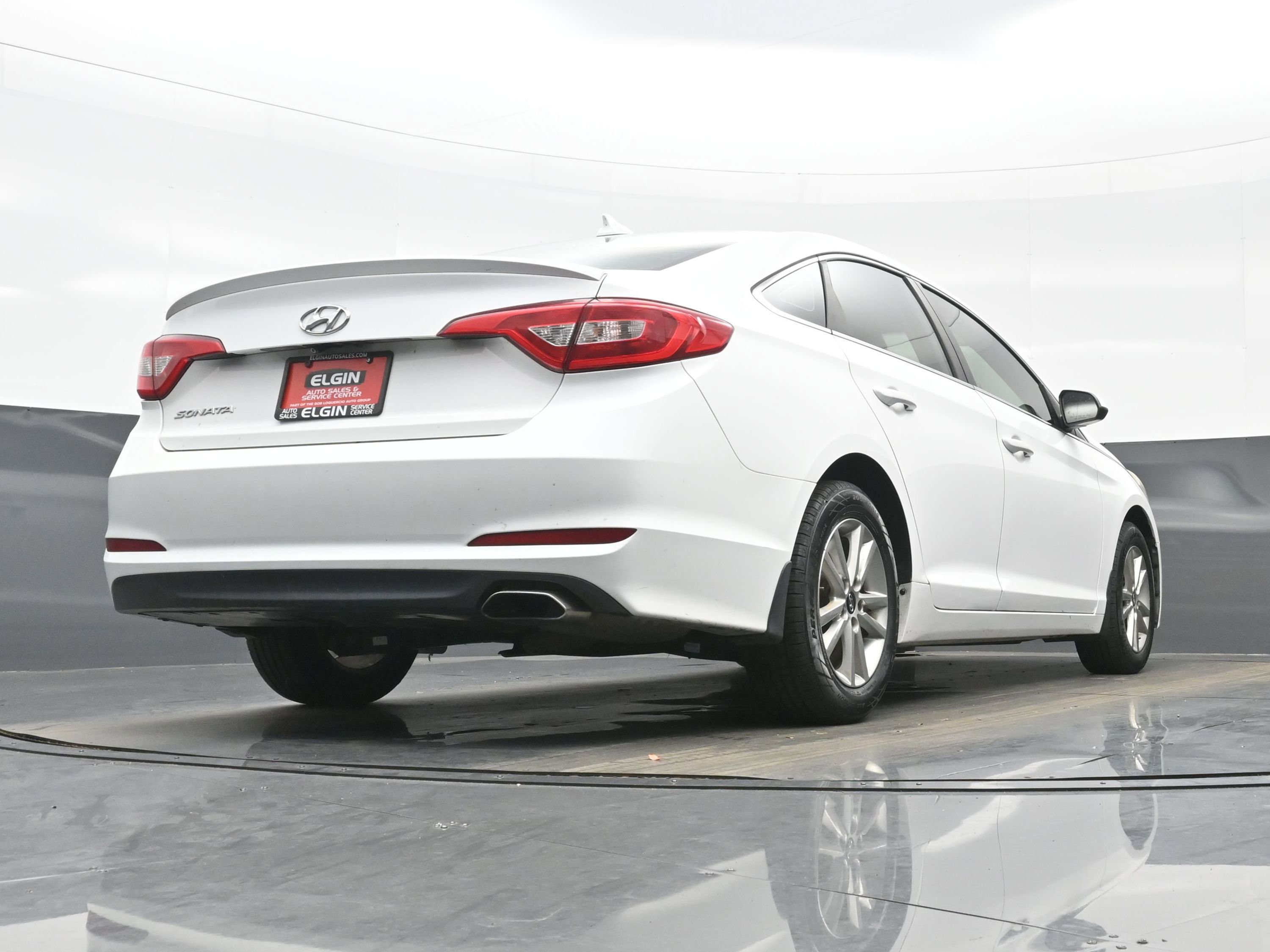 Used 2017 Hyundai Sonata SE w/ Cargo Package image 25