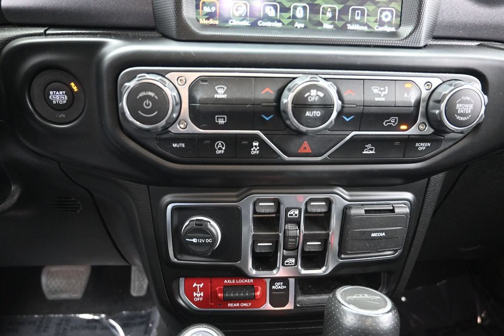 Used 2022 Jeep Gladiator Mojave w/ LED Lighting Group AWD/4WD image 14