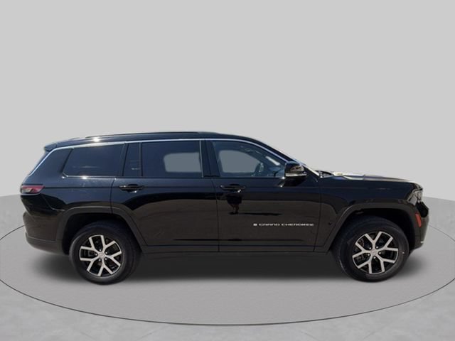 Used 2024 Jeep Grand Cherokee L Limited w/ Trailer Tow Package AWD/4WD image 2