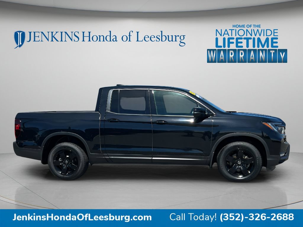 Used 2024 Honda Ridgeline Black Edition image 2