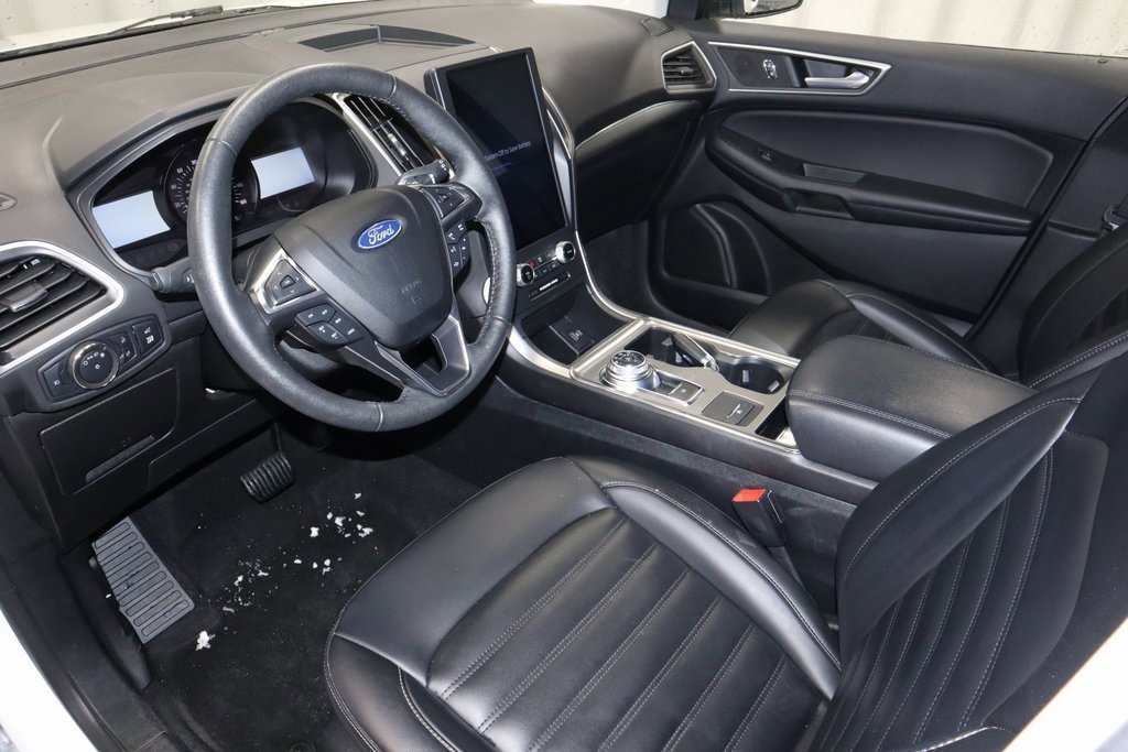 Used 2022 Ford Edge SEL w/ Convenience Package image 25