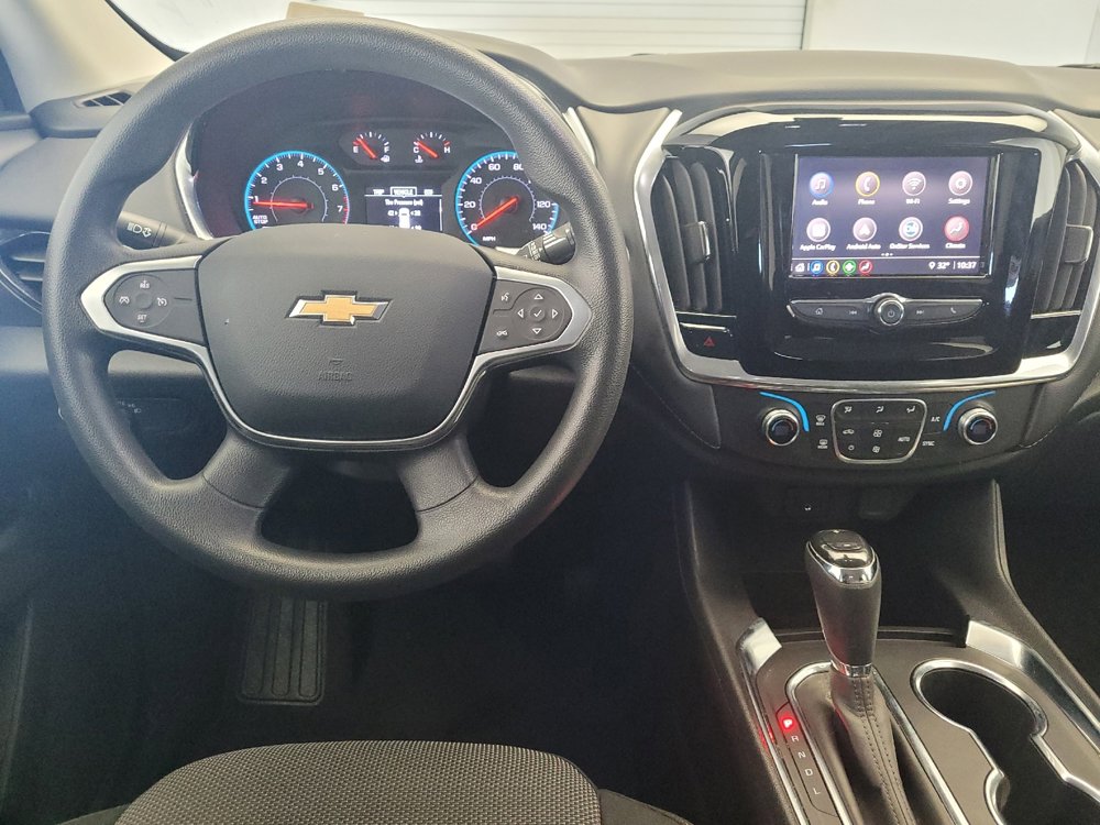 Used 2020 Chevrolet Traverse LS image 22