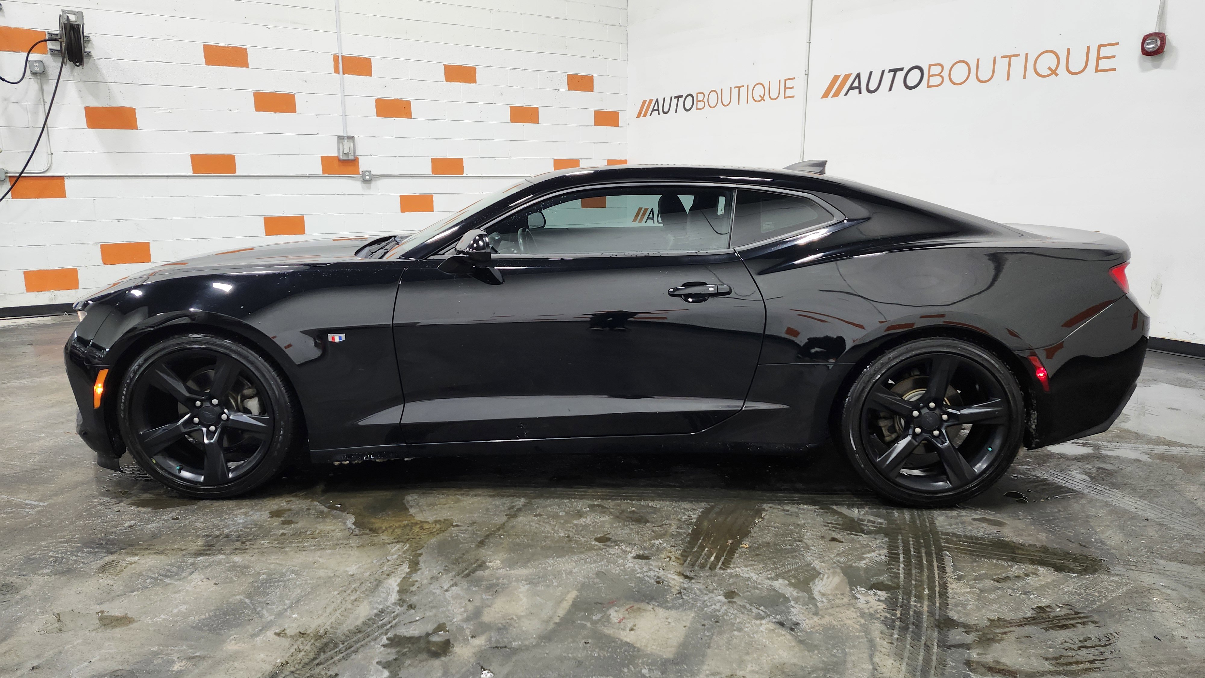 Used 2017 Chevrolet Camaro LT image 13